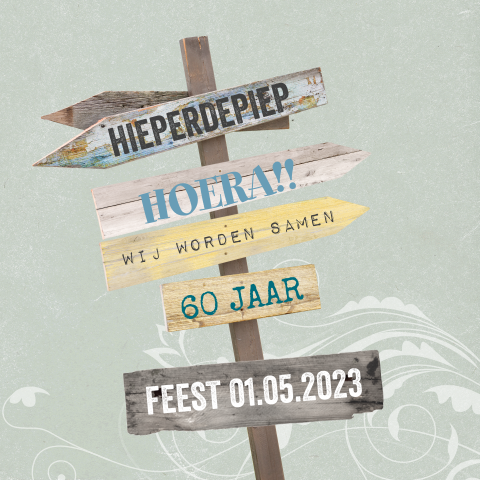 Hippe houten wegwijzer verjaardagsuitnodiging 30 jaar vrouwen
