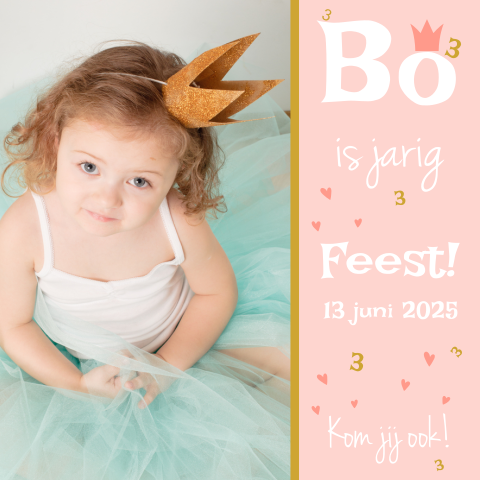 Lieve uitnodiging met foto en roze hartjes