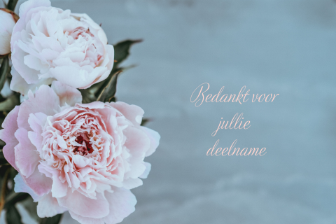 Bedankkaart met roze bloemen en foto