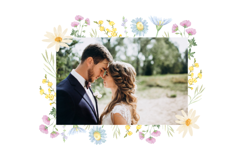 Dankeskarte zur Hochzeit mit von bunten Blumen gerahmten Foto