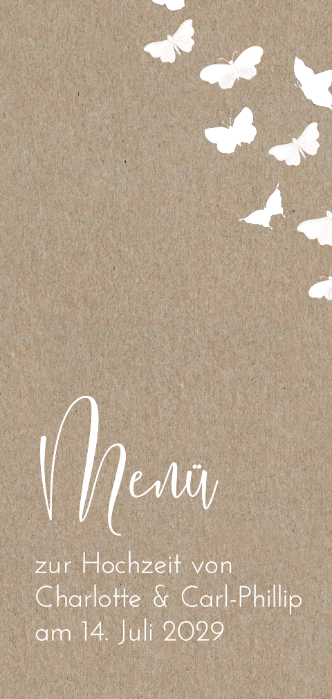Schlichtes Hochzeitsmenü aus Kraftpapier mit weißen Schmetterlingen