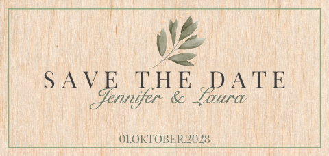 Save the Date Karte aus Holz mit Rahmen und grünem Zweig