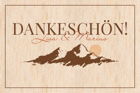 Danksagungskarte aus Holz mit Rahmen, Sonne und Berge in warmen Farben