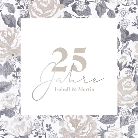 Weiße Einladung zur Silbernen Hochzeit mit Blumen in grau und beige