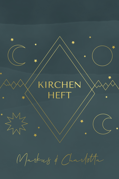 Modernes Kirchenheft als Klappkarte mit Bergen und Monden in grün