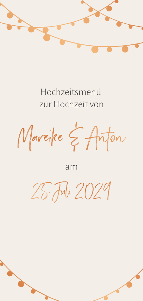 Veredelte Menükarte zur Hochzeit in beige mit Lichterkette in Kupfer