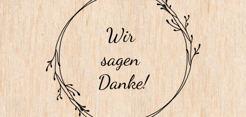 Danksagungskarte aus Echtholz mit Line Art Kranz