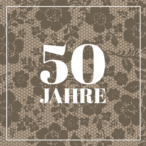 Einladung zur Goldhochzeit aus Kraftpapier mit Spitze