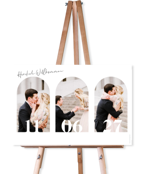 Modernes Willkommensschild zur Hochzeit mit Fotos in Bogenrahmung