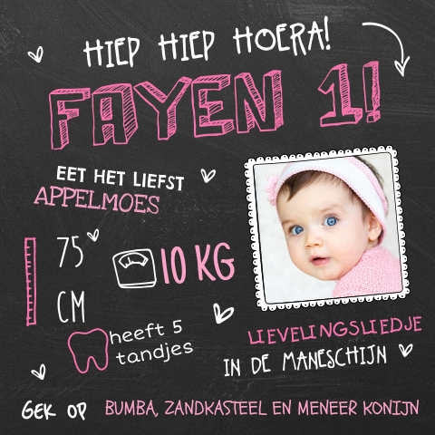 Hippe kaart kinderfeestje meisje met krijtbordlook
