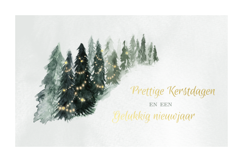 Kerstkaart met goudfolie details en winterse kerstbomen