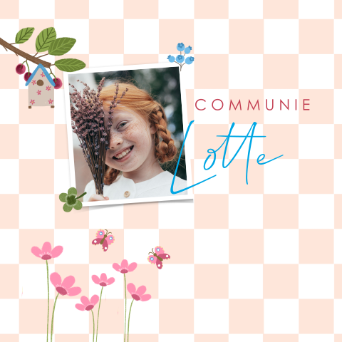 Communie uitnodiging met blokjes en bloemen