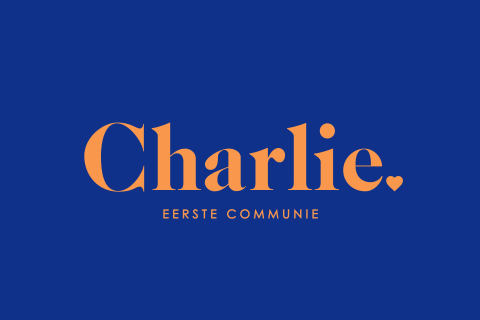 Communiekaart in colorblock thema met blauw en oranje
