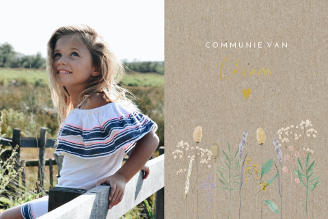 Communiekaart met foto en veldbloemen op kraft-look