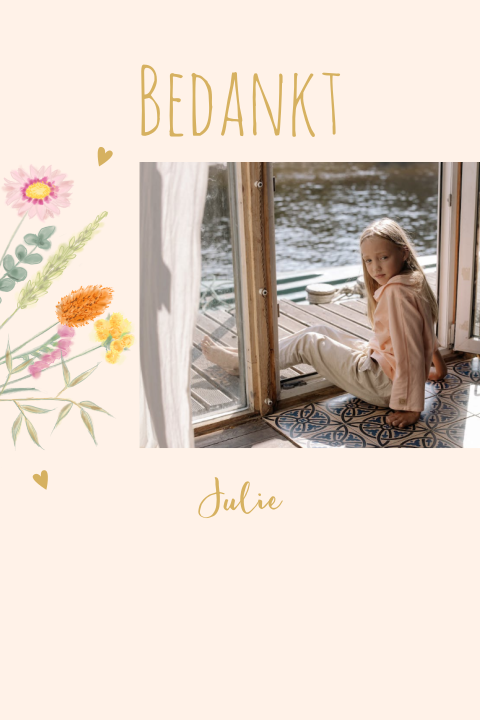 Communie bedankkaart met veldbloemen en foto