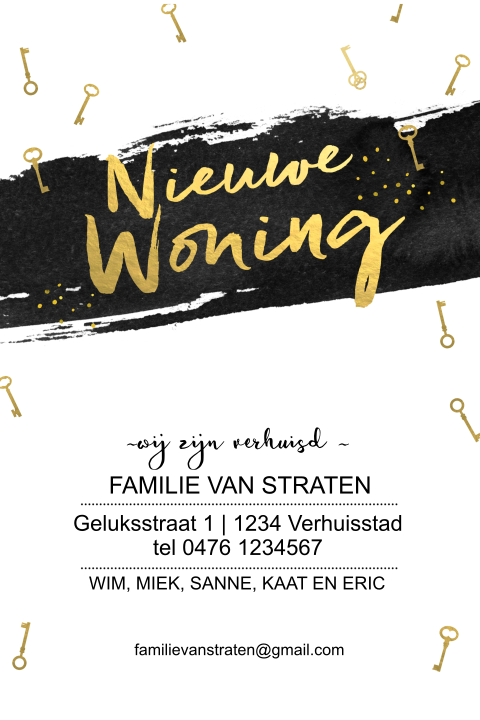 Moderne verhuiskaart met goudlook sleutels