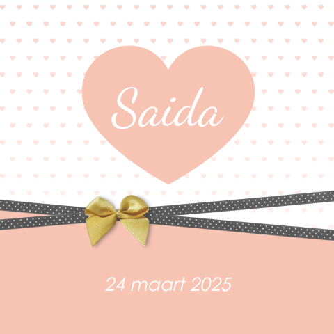 Geboortekaartje met roze hart en strikje om bij te bestellen