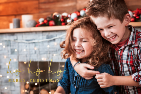 Moderne kerstkaart met foto, goudfolie en ronde hoeken