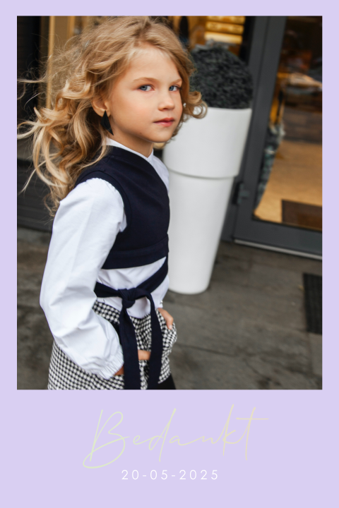 Bedankkaart communie in lila met foto en holografische folie