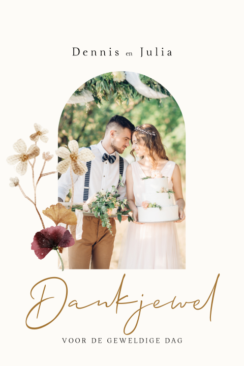 Bedankkaart trouwen met foto in archvorm en veldbloemen