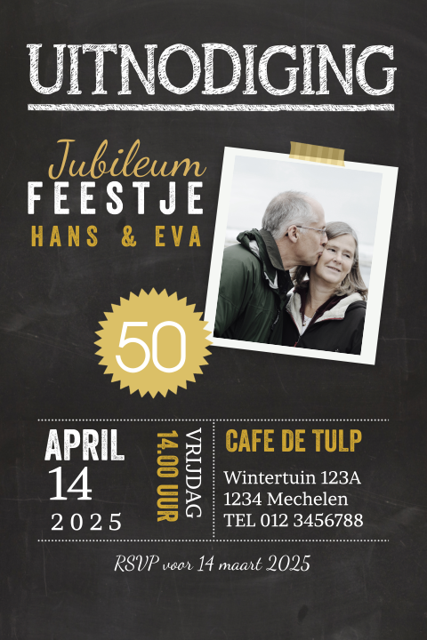 Stoere uitnodiging 50 jaar huwelijk met foto op krijtbord
