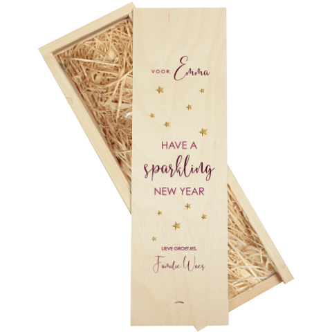 Wijnkist met nieuwjaarswens en vrolijke sterren
