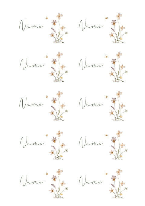 Namenskarten im Sandton mit Wildblumen