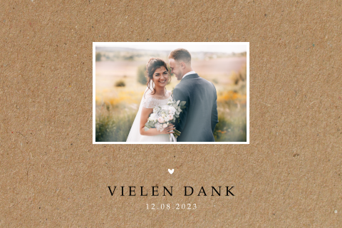 Dankeskarte mit Foto, weißem Herzchen und Kraft-Optik