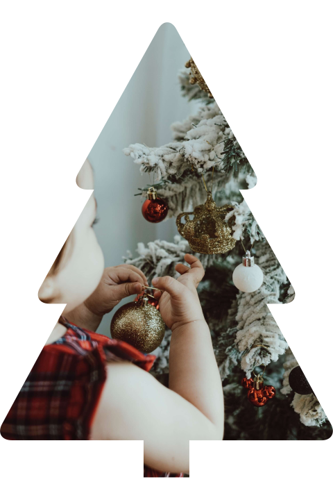 Weihnachtskarte in der Form eines Tannenbaums mit Foto