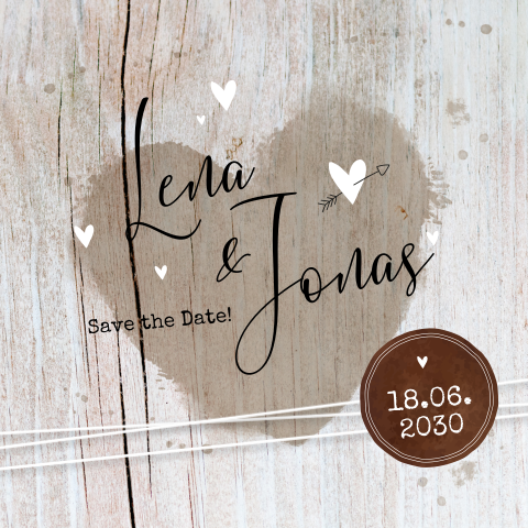 Stilvolle Save the Date-Karte mit Herz und Label auf Holzhintergrund