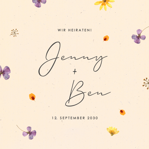 Retro-Hochzeitseinladung mit gepressten Blüten