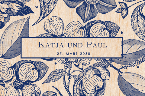 Klassische Hochzeitseinladung aus Holz mit Delfter Blau Blumen