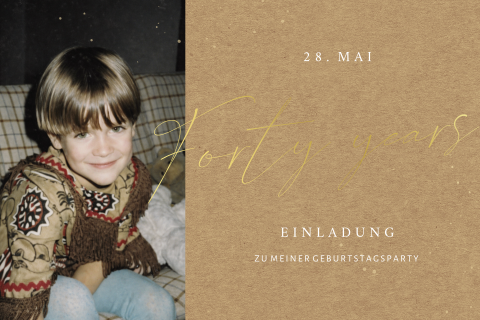 Einladung zum 40. Geburtstag im Kraft-Look mit eleganter Schrift und Goldfolie