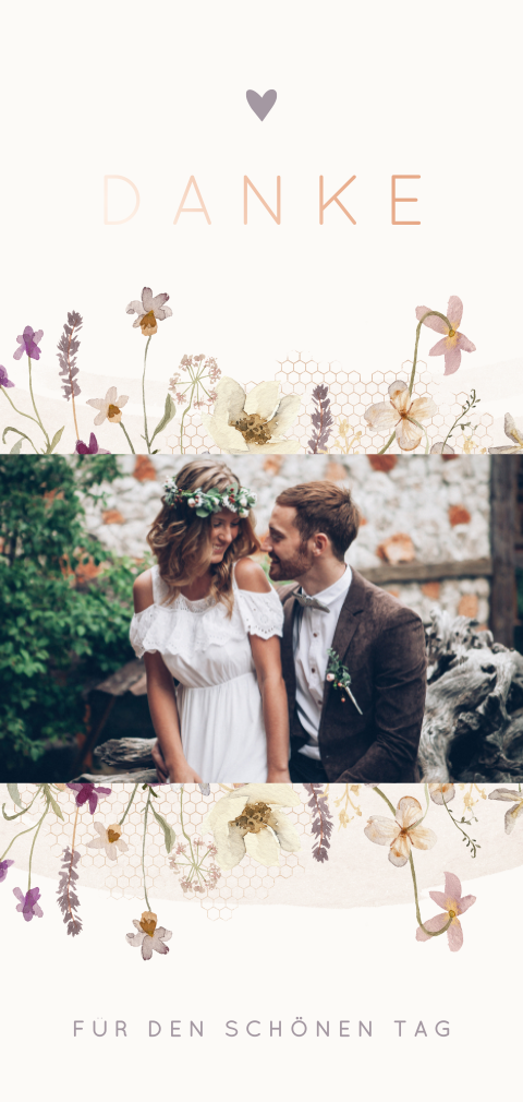 Hübsche Danksagungskarte mit Foto, Herzchen und Feldblumen