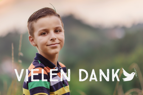 Dankeskarte Kommunion mit hellgrünem Hintergrund und Friedenstaube