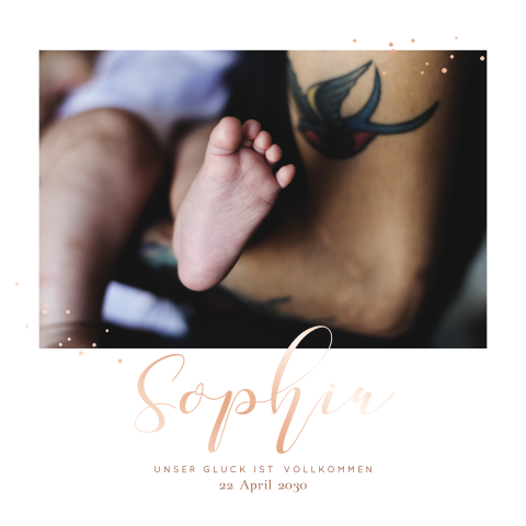 Geburtskarte mit Foto und Namen in schicker Typografie