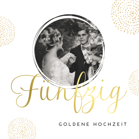 Einladung zur Goldhochzeit mit rundem Foto und goldgelben Farben