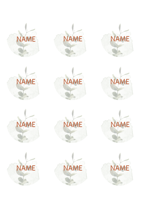 Runde Namenskarten mit Zweigen