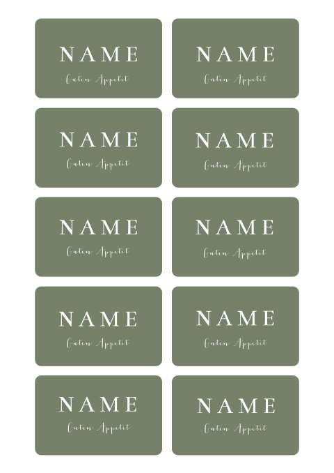 Namenskarten in Grün mit weißer Schrift