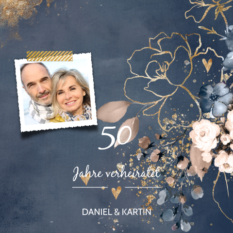 Blaue Karte zur Goldene Hochzeit mit verzierten Blumen und Foto