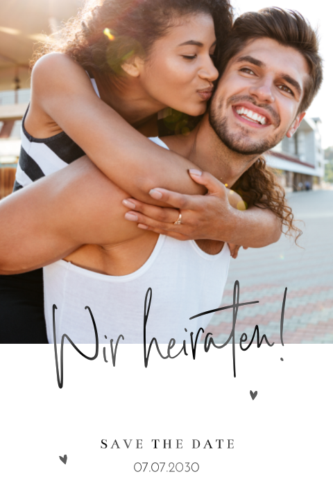 Save the Date Karte mit großem Foto und Herzen