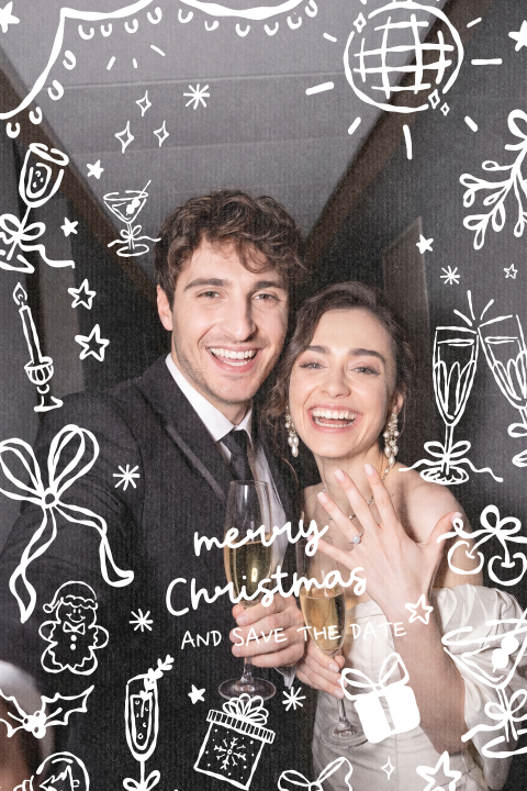 Weihnachtliche Save the Date Karte mit Foto und festlichen Illustrationen