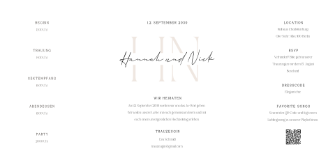 Klassische Hochzeitseinladung als Faltkarte mit Initialen