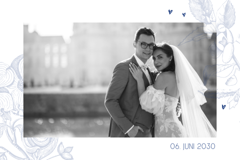 Dankeskarte mit blauen Blumen und Foto