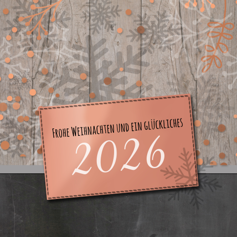 Weihnachtskarte mit hölzernem Hintergrund und Schneeflocken