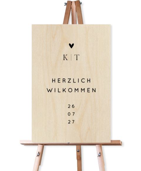Klassisches Willkommensschild zur Hochzeit aus Holz mit Typografie und Herz