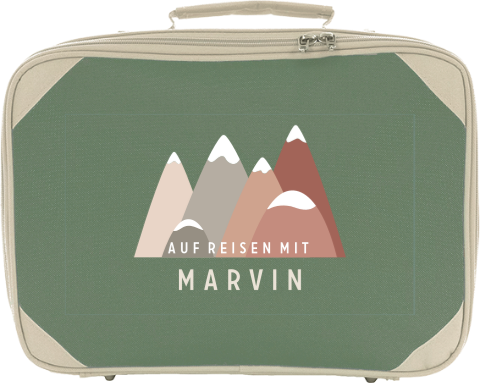 Stilvoller Kinderkoffer mit Namen und schneebedeckten Bergen