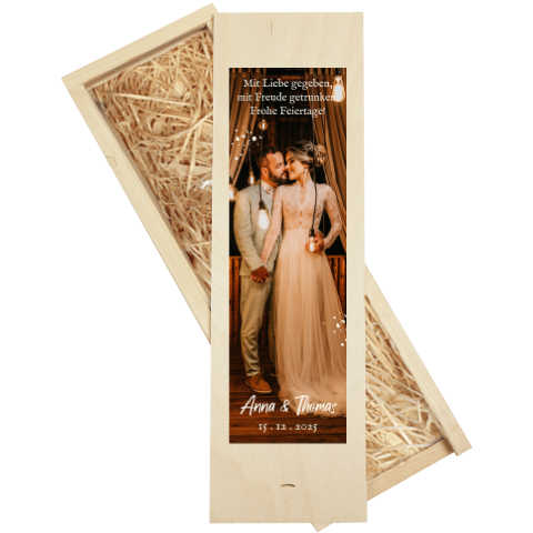 Weihnachtliche Geschenkbox für Weinflasche mit Hochzeitsfoto