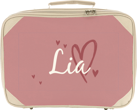 Schlichter Kinderkoffer mit vielen Herzchen und Namen