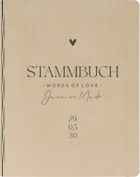 Stammbuch aus Holz zur Hochzeit mit stilvoller Schrift